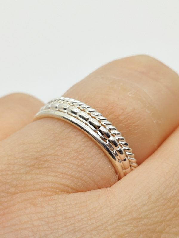 Bague féminin 3 anneaux de motifs différents Thanina Bijoux