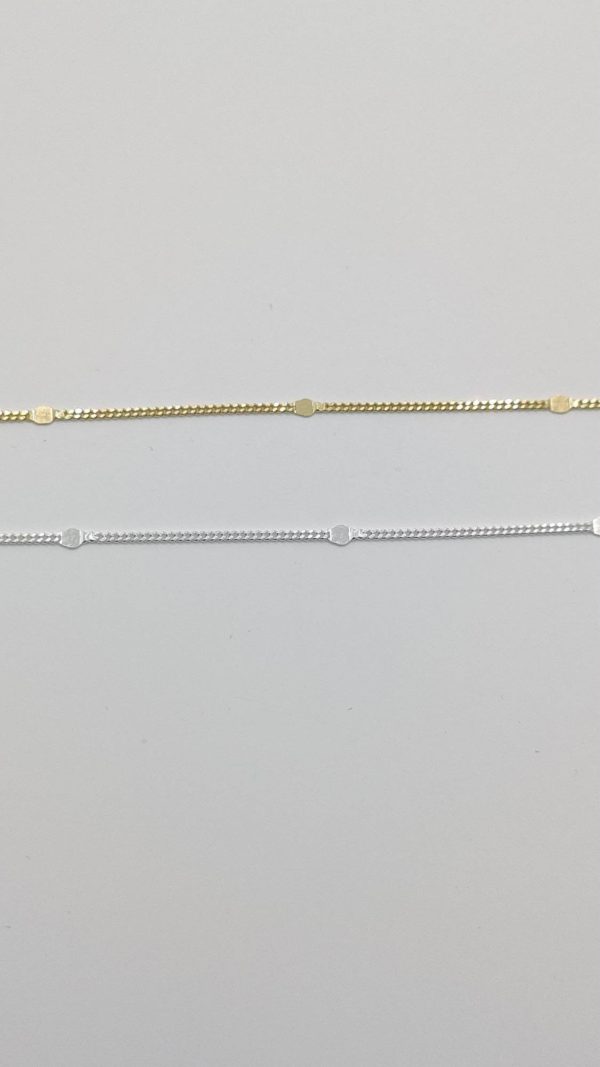 Bijou féminin, bracelet femme en argent massif 925/1000ème ou plaqué or, longueur 17 à 19 cm maille gourmette avec petites plaques, largeur 1,5mm fermoir anneau à ressort.